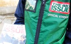 Trang bị “dế” xịn để người bán báo săn tin