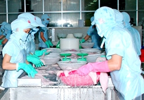 Nỗ lực kiểm soát lạm phát, đảm bảo an sinh xã hội