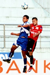 Người "đang lên" gặp kẻ "đang xuống"