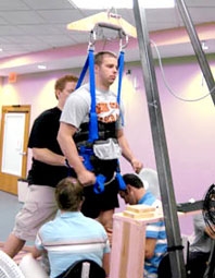 Đi đứng trở lại sau 5 năm bị liệt