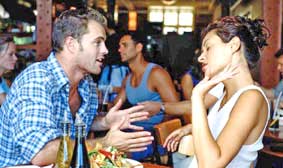 Các cặp vợ chồng “đấu khẩu” 2.455 lần/năm