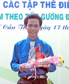 Nguyễn Cô Băng - <br>
<i>Hết mình với Đoàn, Hội</i>