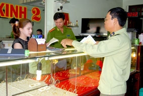 Cần có những qui định rõ ràng hơn trong kinh doanh vàng và ngoại tệ