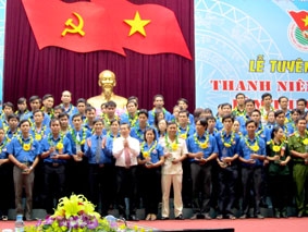 Tuyên dương 80 "Thanh niên tiên tiến làm theo lời Bác", tổng kết 5 năm Cuộc vận động “Tuổi trẻ Việt Nam học tập và làm theo lời Bác” cụm Sông Hậu năm 2011