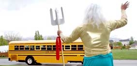 “Độc chiêu” tiễn con đi học