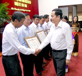 Tổng kết công tác bầu cử đại biểu Quốc hội khóa XIII và đại biểu HĐND các cấp nhiệm kỳ 2011-2016