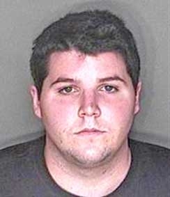 Thợ sửa máy tính biến thái