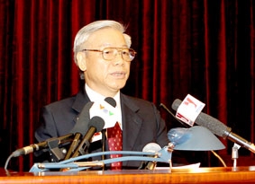 Khai mạc Hội nghị lần thứ hai Ban Chấp hành Trung ương Đảng khóa XI