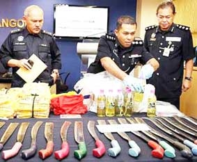 Malaysia phát hiện nhiều vũ khí và chất nổ tại thủ đô