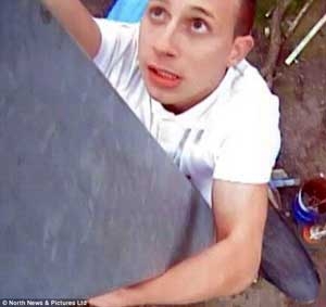 Tên trộm khờ khạo