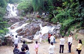 Nỗ lực kích cầu du lịch