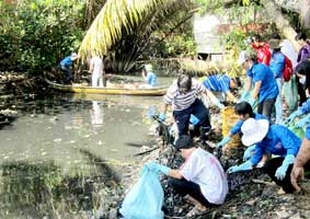 Lãnh đạo đổi mới, nâng cao chất lượng hoạt động của Mặt trận và các đoàn thể