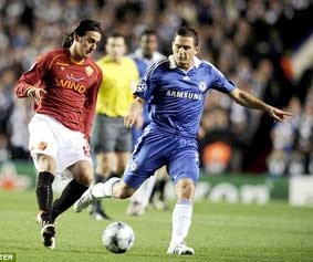 Ngôi sao Aquilani "trở lại lò gạch cũ"