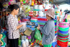 Để hàng Việt gần hơn với nông dân