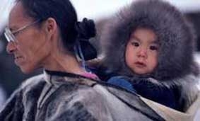 Mắt và não to hơn 
khi sống xa xích đạo