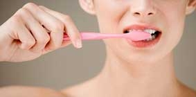 Bảo vệ răng <br>
giúp tránh được nhiều bệnh