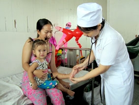 Cảnh báo nguy cơ lây lan của bệnh tay chân miệng