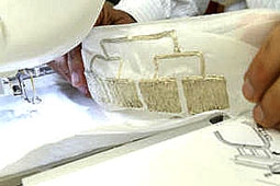 May ăng-ten vào áo