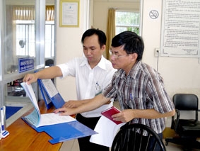 Khắc phục hạn chế, thực hiện tốt hơn thủ tục hành chính