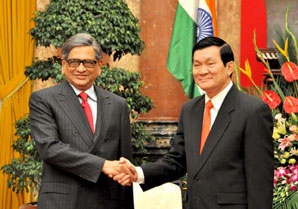 Chủ tịch nước Trương Tấn Sang tiếp Bộ trưởng Ngoại giao Cộng hòa Ấn Độ S.M Krishna