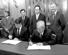 TP Cần Thơ và TP Nice (Pháp) ký kết hợp tác xúc tiến thương mại