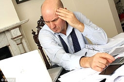 Stress kéo dài có thể làm teo não và gây mất trí nhớ