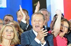 Thủ tướng Donald Tusk tuyên bố chiến thắng