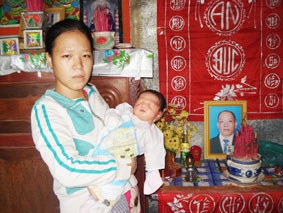 Hãy giúp đỡ mẹ con bé Minh Thắng!