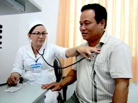 Nên khám sức khỏe định kỳ để phát hiện bệnh sớm