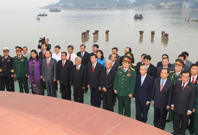 Kỷ niệm trọng thể 50 năm ngày mở Đường Hồ Chí Minh trên biển