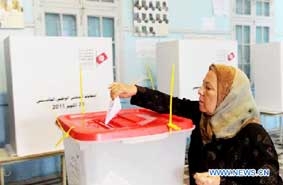 Dân Tunisie đi bầu Hội đồng lập hiến