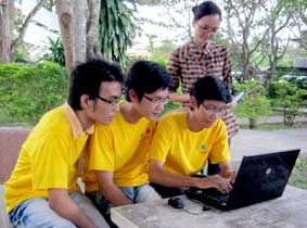 Tự tin "vươn ra biển lớn"