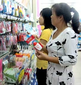 Bảo vệ da bằng kem chống nắng