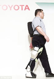 Robot làm nhân viên chăm sóc y tế