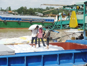 Khó khăn trong thực hiện chỉ tiêu xuất khẩu 7 triệu tấn gạo