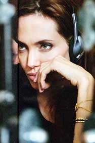 Angelina Jolie chuyển nghề
