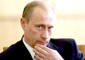 Nga: Tỷ lệ ủng hộ 
Thủ tướng Putin và đảng cầm quyền sụt giảm