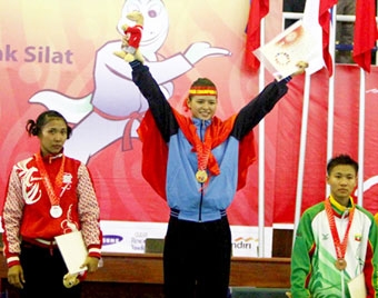 Pencak silat và vật Việt Nam vượt qua sức ép trọng tài