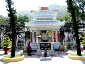 Lăng Thoại Ngọc Hầu