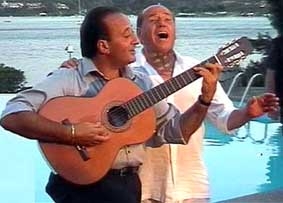 Từ sàn diễn tới chính trường