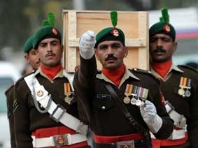 Pakistan xem xét lại mọi thỏa thuận với Mỹ và NATO
