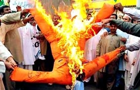 Mỹ sẽ từ bỏ căn cứ không quân ở Pakistan ?