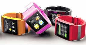 Đồng hồ tích hợp 
tính năng của điện thoại 
di động