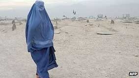 Afghanistan:
Ở tù vì bị cưỡng hiếp