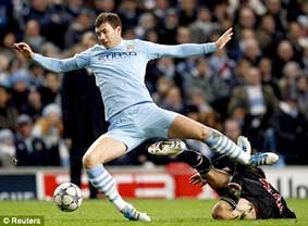 Trận Chelsea - Manchester City <br>
"Thế thời đã đổi"