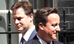 Dân Anh ủng hộ Thủ tướng Cameron