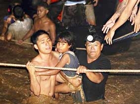 Bão Washi tàn phá Philippines, 
gần 600 người chết và mất tích