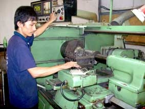 Đưa ngành công nghiệp vào "đường ray" phát triển