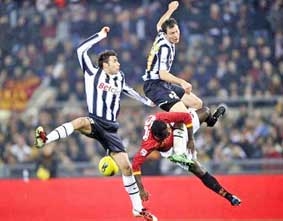 “Cuộc đua tam mã” hướng đến ngôi đầu Serie A