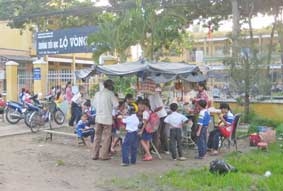 Căng tin trong trường tiểu học  Nhu cầu cần thiết